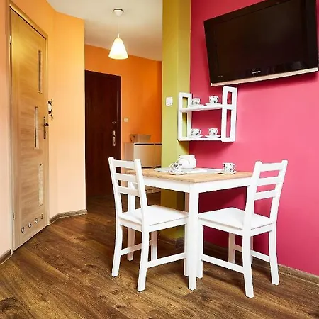 Filipa Street Апартаменты